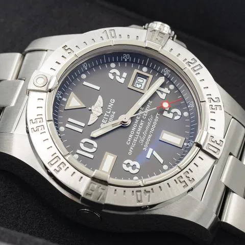 Breitling Avenger A1733010.B906 45mm Stainless steel Black 2