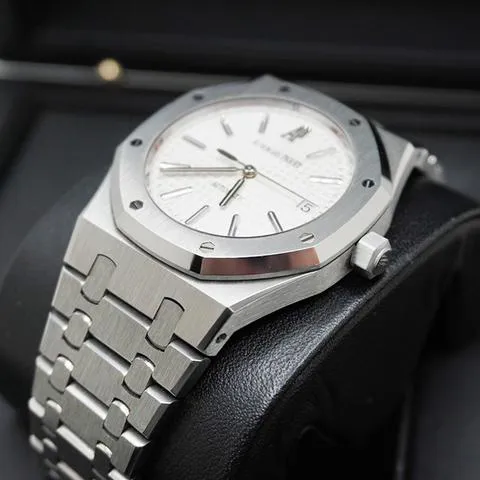 Audemars Piguet Royal Oak 15300ST.OO.1220ST.01 39mm Stainless steel Silver 5