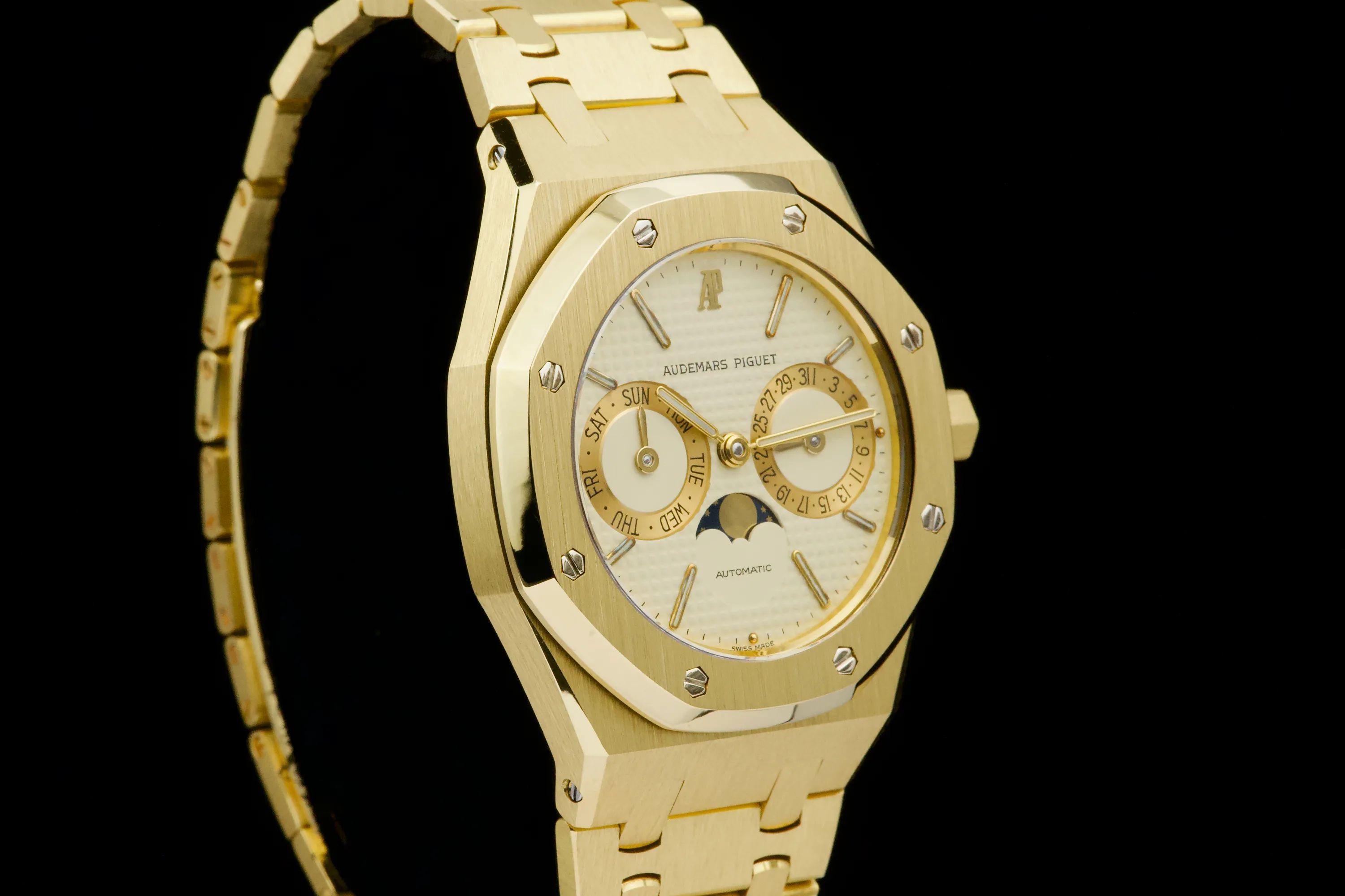 Audemars Piguet Royal Oak 25594BA 36mm Yellow gold Cream 5