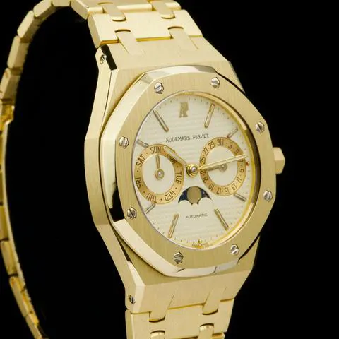 Audemars Piguet Royal Oak 25594BA 36mm Yellow gold Champagne 6