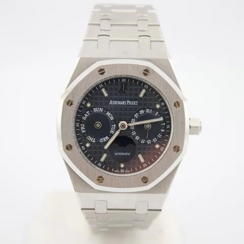 Audemars Piguet Royal Oak 25594ST.OO.0789ST.03 36mm Stainless steel Blue 2