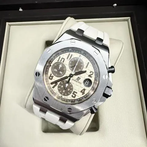 Audemars Piguet Royal Oak Offshore 26470ST.OO.A801CR.01 42mm Stainless steel Beige 2