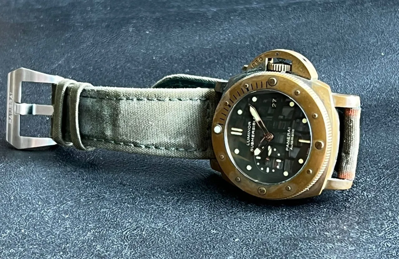 Panerai Luminor Submersible PAM 00382 47mm Bronze Green 3