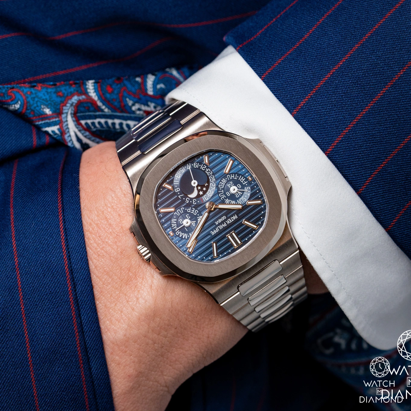 Patek Philippe Nautilus 5740/1G 40mm Oro bianco blu 3