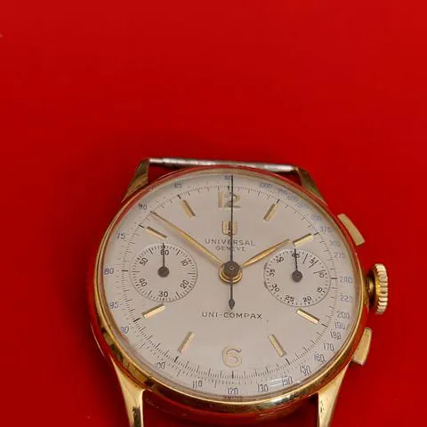 Universal Genève Compax 12445 33mm Yellow gold White 7