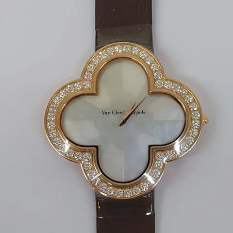 Van Cleef & Arpels Alhambra VCARO30100 40mm Rose gold White 1