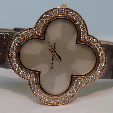 Van Cleef & Arpels Alhambra VCARO30100 40mm Rose gold White 6