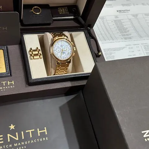 Zenith El Primero Chronomaster 60.0240.410/31 40mm Yellow gold 8