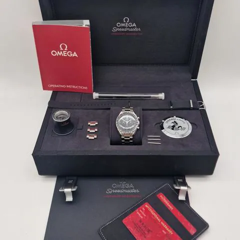 Omega Speedmaster Moonwatch 311.30.42.30.01.005 42mm Stainless steel Black 9