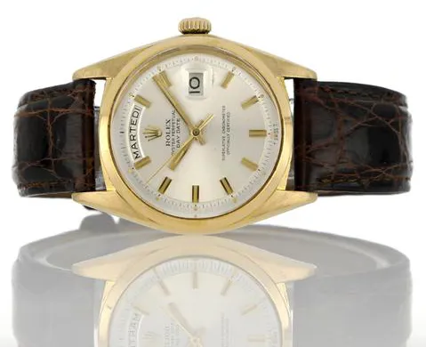 Rolex Day-Date 36 1802 36mm Yellow gold Champagne 3