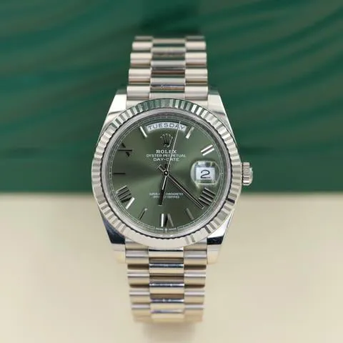 Rolex Day-Date 40 228239 40mm White gold Green