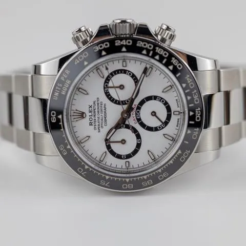 Rolex Daytona 126500LN 10