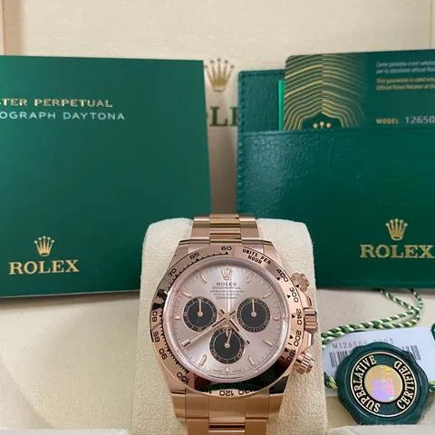 Rolex Daytona 126505 40mm Rose gold Rose