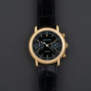 Audemars Piguet Jules Audemars Chronograph Yellow gold Black