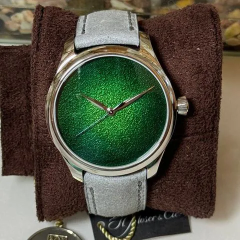 H. Moser & Cie. Endeavour 1200-1233 40mm Stainless steel Green