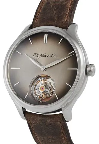 H. Moser & Cie. Endeavour 1804-0201 42mm White gold Gray 2