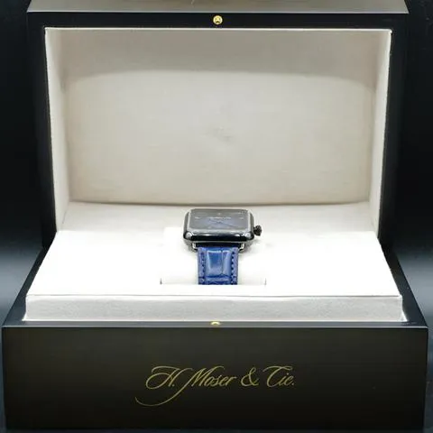 H. Moser & Cie. Henry Double Hairspring 5324-1200 38mm Stainless steel Blue 8