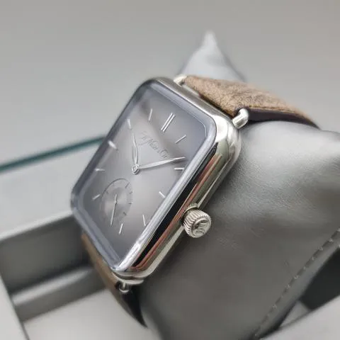 H. Moser & Cie. Henry ALP 5324-0200 White gold Gray 2