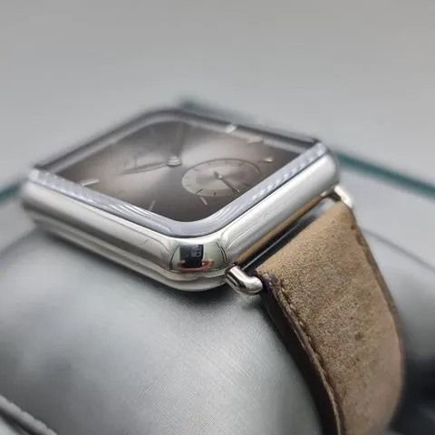 H. Moser & Cie. Henry ALP 5324-0200 White gold Gray 5