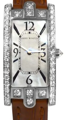 Harry Winston Avenue 330-LQW 19mm White gold White