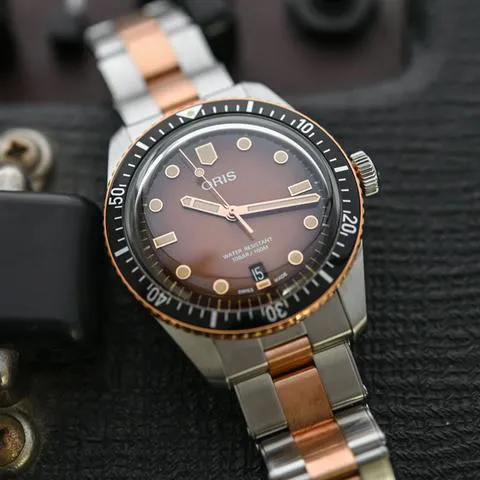 Oris Divers Sixty Five 01 733 7707 4356-07 8 20 17 40mm Bronze Brown