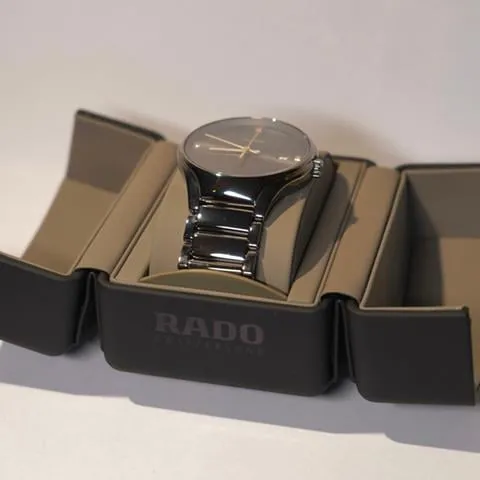 Rado True R27239712 40mm Ceramic Gray 4