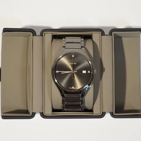 Rado True R27239712 40mm Ceramic Gray 10