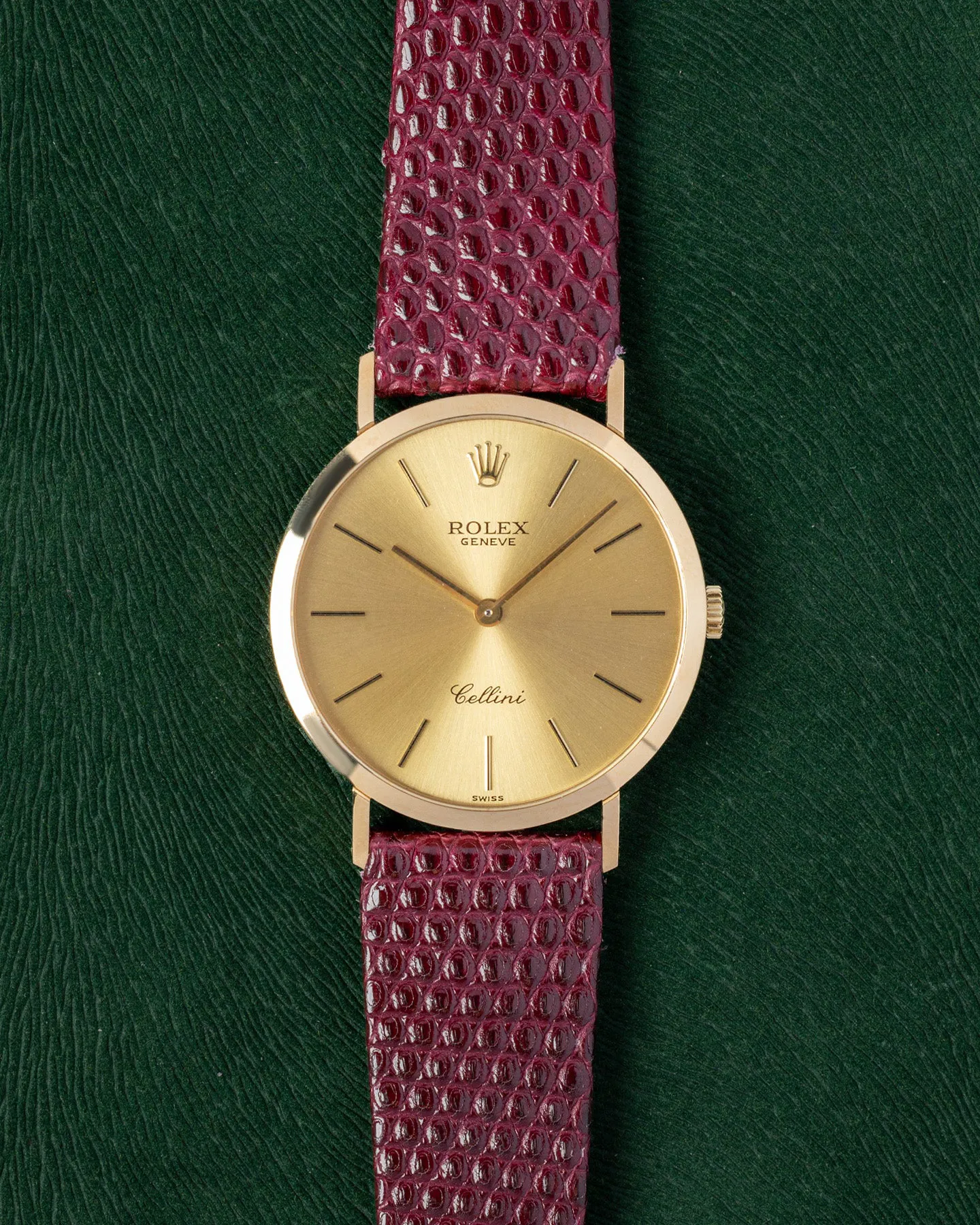 Rolex Cellini 4112/8 32mm Yellow gold Champagne