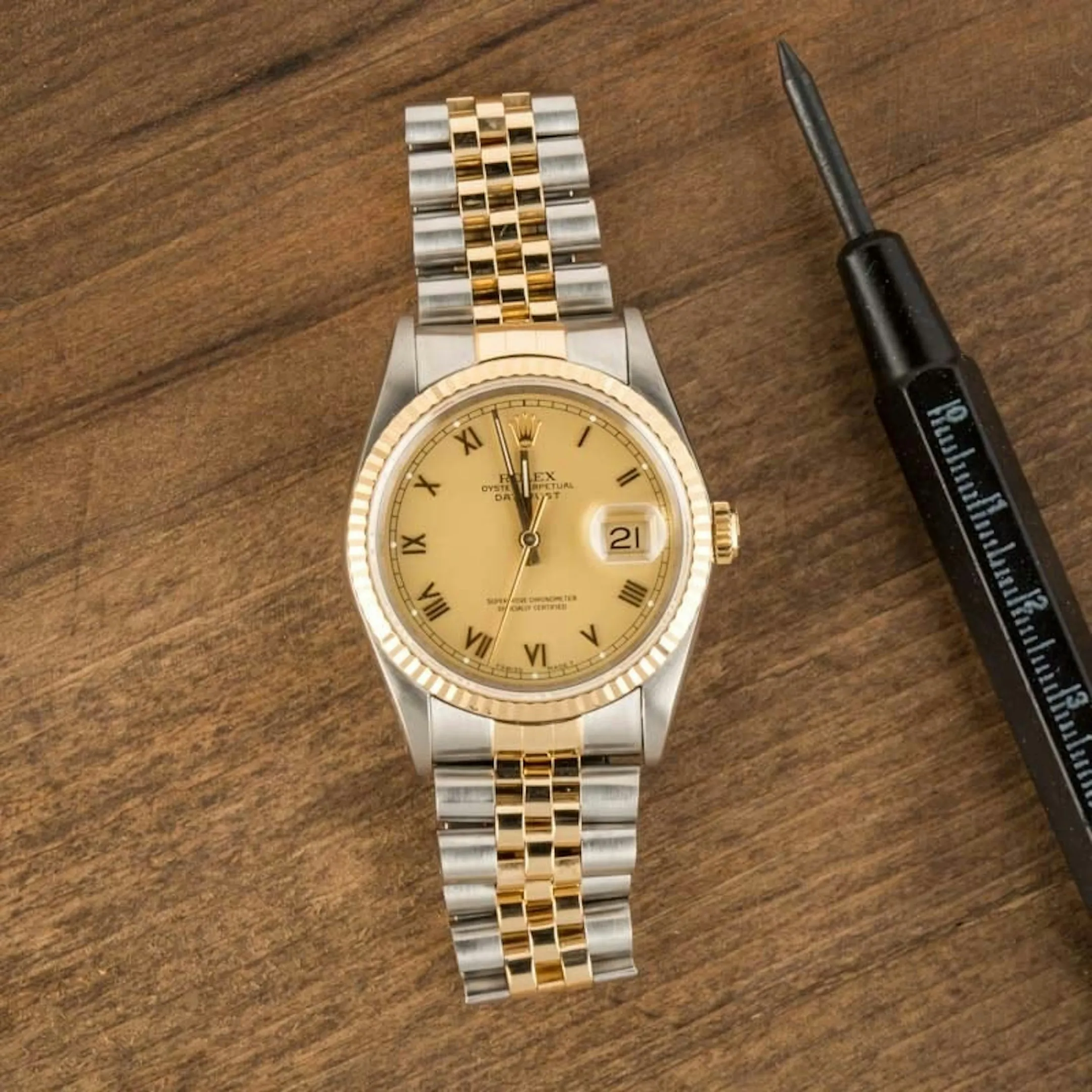 Rolex Datejust 16233 36mm Stainless steel Champagne 5