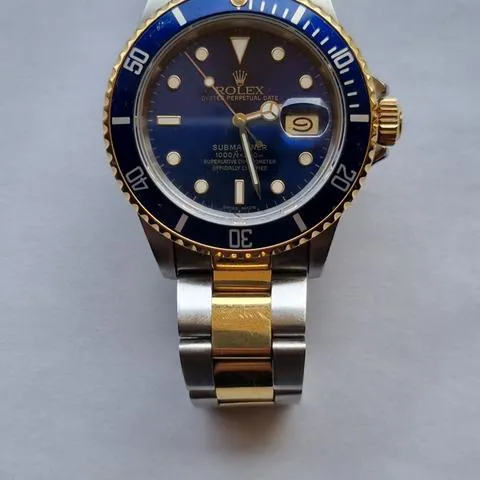 Rolex Submariner 16803 40mm Yellow gold and Stainless steel Blue