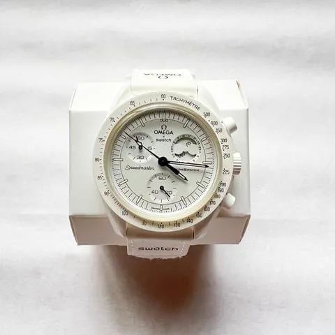 Swatch Moonswatch SO33W700 42mm Ceramic White