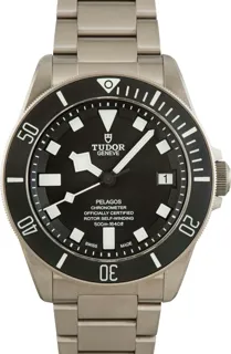 Tudor Pelagos 25600TN Titanium Black