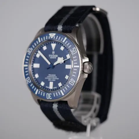 Tudor Pelagos 25707B 42mm Titanium Blue 2