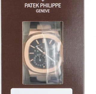 Patek Philippe Nautilus 5712R-001 40mm Rose gold