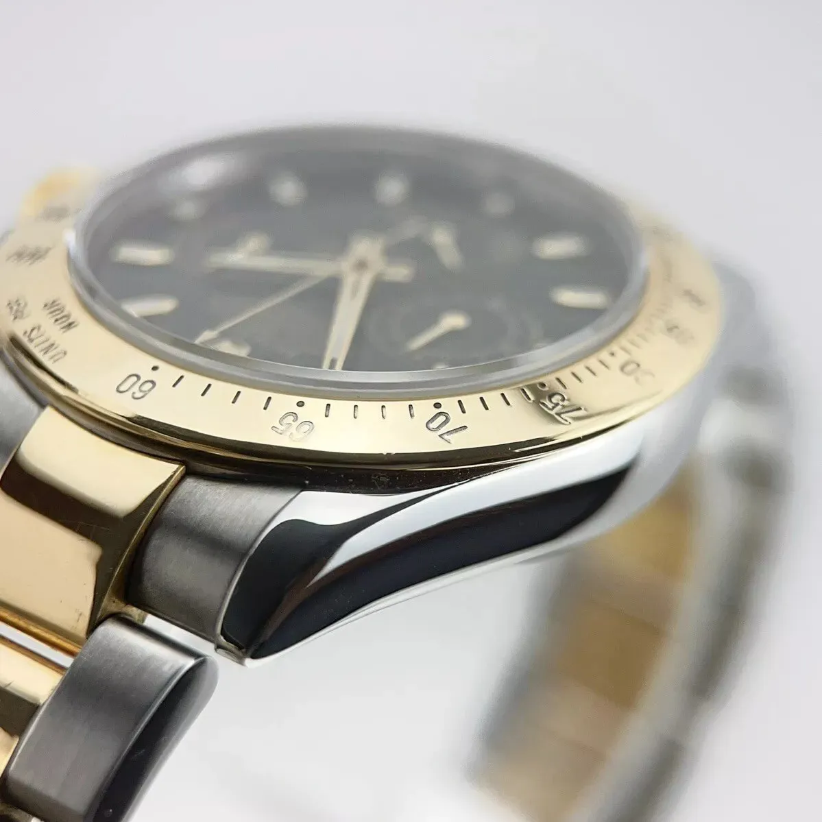 Rolex Daytona 116523-0039 40mm Yellow gold Black 2