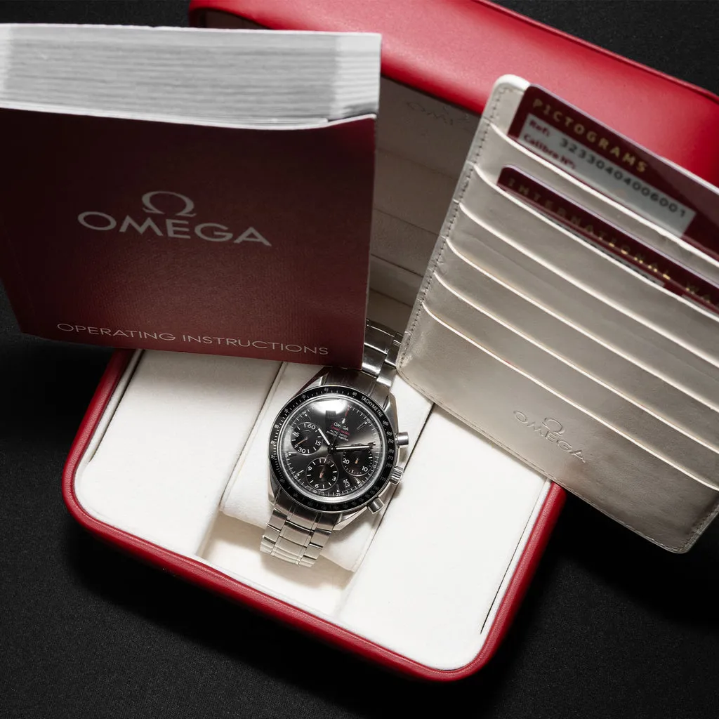 Omega Speedmaster Date 323.30.40.40.06.001 40mm Stainless steel Gray 4