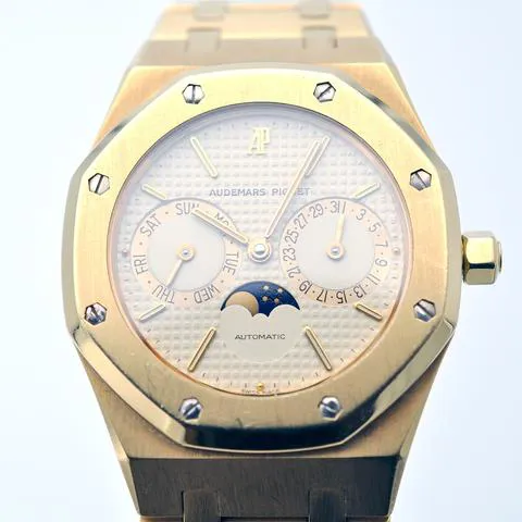 Audemars Piguet Royal Oak 25594BA 36mm Yellow gold White