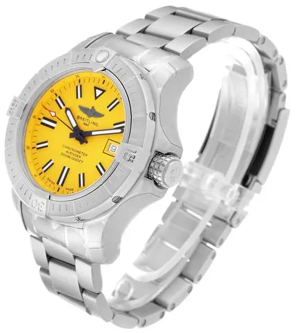 Breitling Avenger A17319 45mm Stainless steel Yellow 2