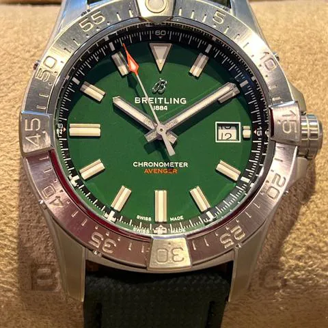 Breitling Avenger A17328101L1X1 42mm Stainless steel Green