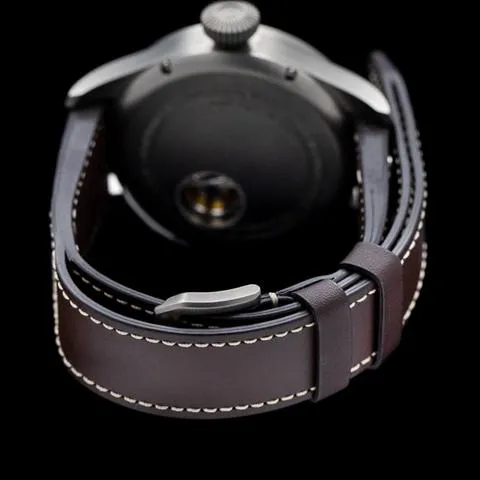 IWC Big Pilot IW510301 48mm Titanium Black 4