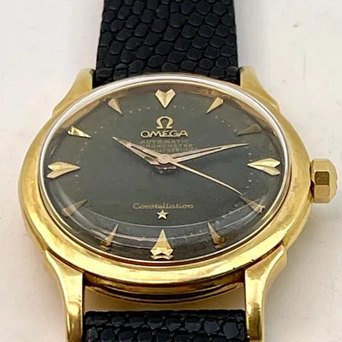 Omega Constellation 2852 35mm Yellow gold Black