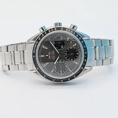 Omega Speedmaster Date 323.30.40.40.06.001 40mm Stainless steel Gray 5