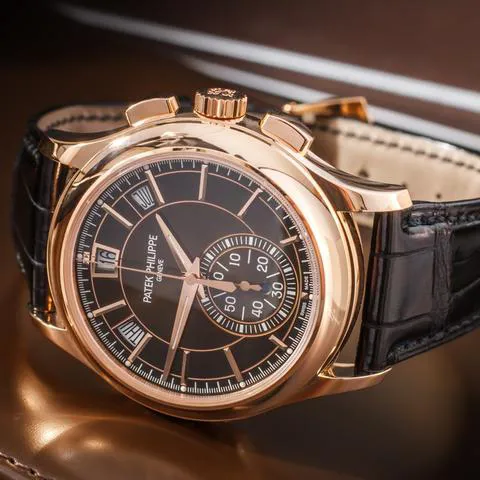 Patek Philippe Annual Calendar Chronograph 5905R-001 42mm Rose gold Brown