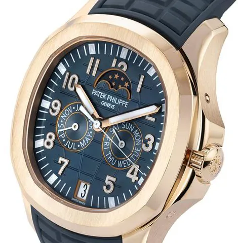 Patek Philippe Aquanaut 5261R-001 40mm Rose gold Blue 1