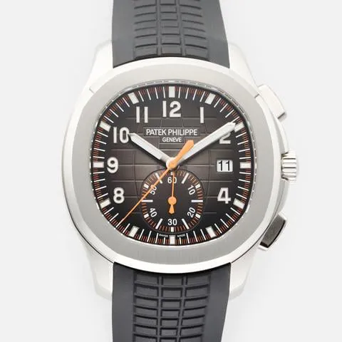 Patek Philippe Aquanaut 5968A-001 42mm Stainless steel Black