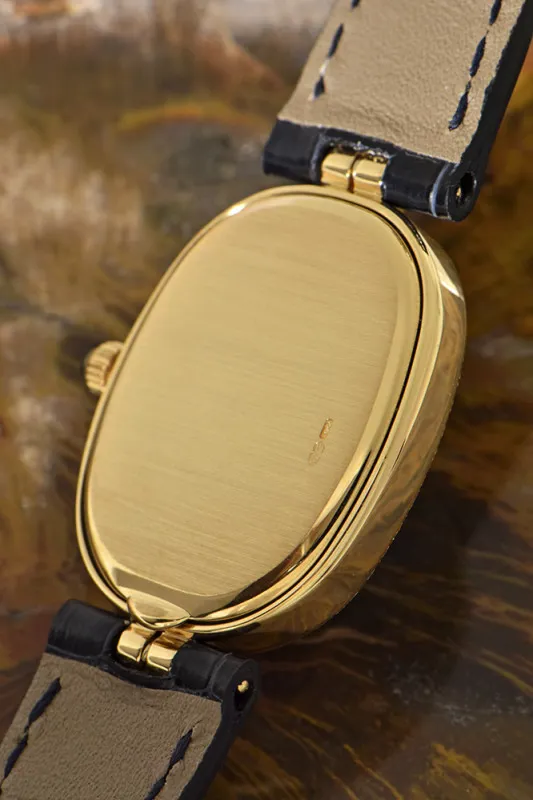 Patek Philippe Ellipse 4882 23mm Yellow gold Gold 9