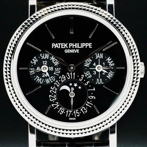 Patek Philippe Perpetual Calendar 5139G-010 38mm White gold and 18k white gold Black