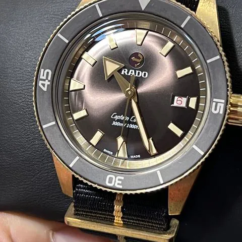 Rado Captain Cook R32504306 42mm Bronze Brown