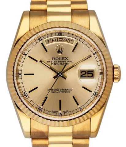 Rolex Day-Date 36 118238 36mm Yellow gold Champagne