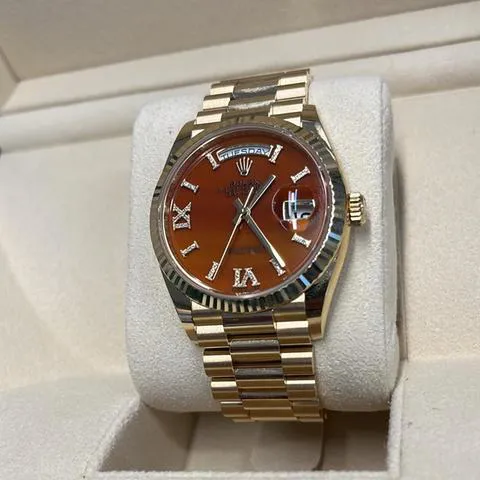 Rolex Day-Date 36 128238 Yellow gold Orange